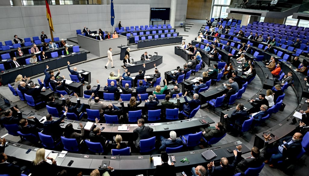 Members of parliament vote during the 164th session of the Bundestag. German lawmakers on Friday approved legislation that will make it easier for transgender, intersex and nonbinary people to change their name and gender in official records. Photo: dpa Members of parliament vote during the 164th session of the Bundestag. German lawmakers on Friday approved legislation that will make it easier for transgender, intersex and nonbinary people to change their name and gender in official records. Photo: dpa
