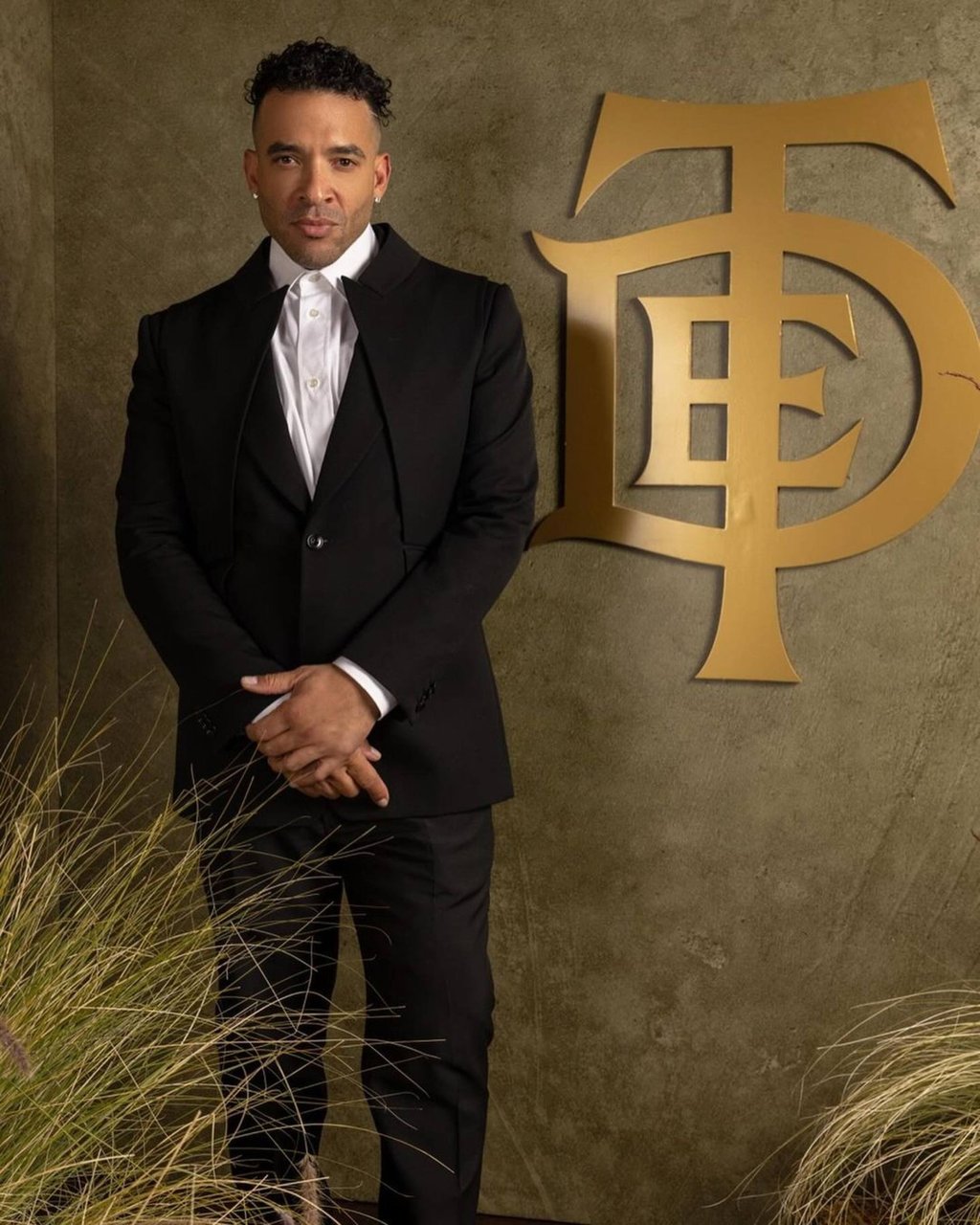 Who is Jason Lee, the podcaster running for city council in California? He  founded Rihanna-approved site Hollywood Unlocked and interviewed Cardi B –  but why did he distance himself from Kanye West? |, image size:1024x1280