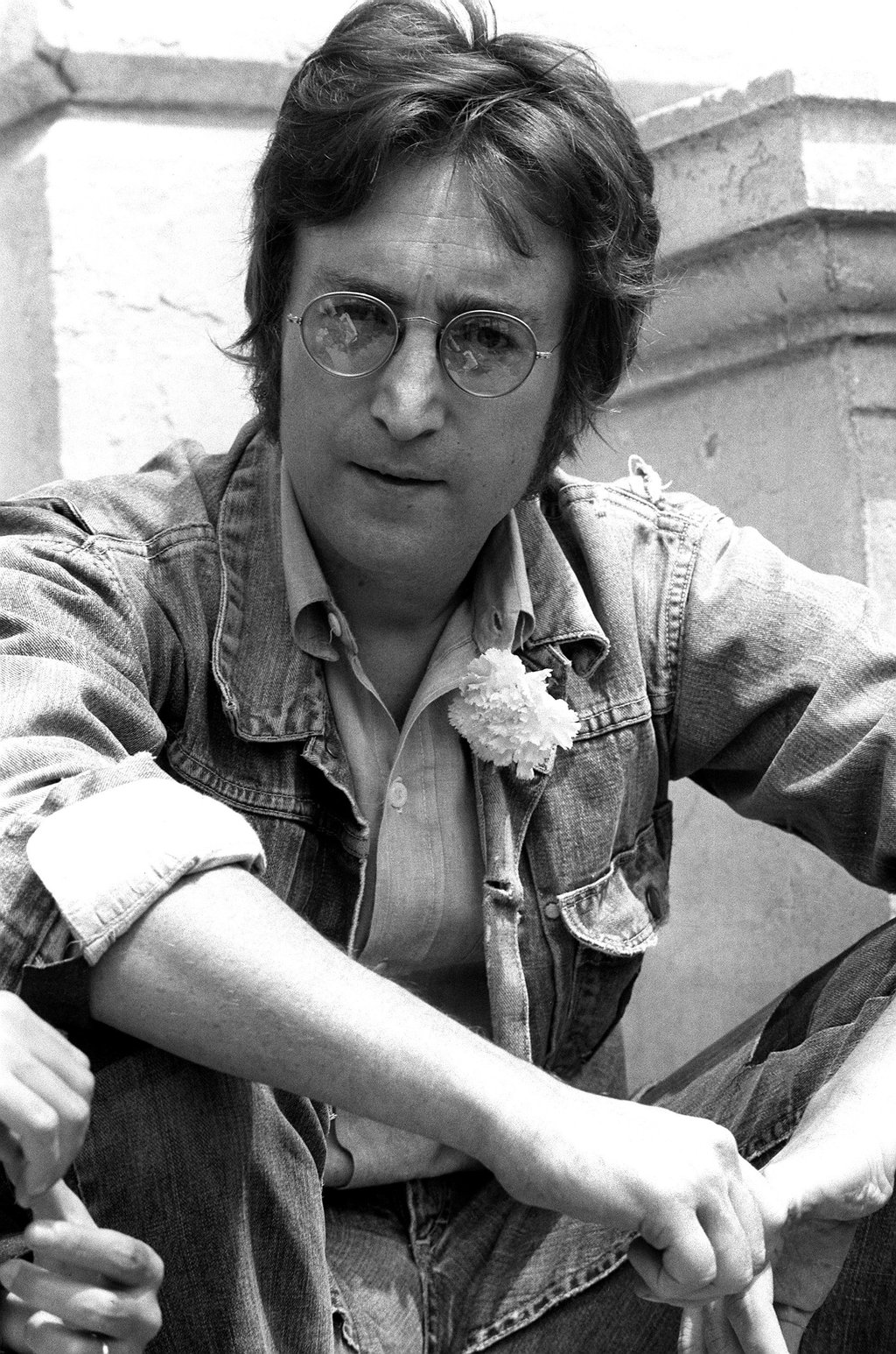 John Lennon poses for photographers in Cannes, France, in 1971. Photo: AFP John Lennon poses for photographers in Cannes, France, in 1971. Photo: AFP