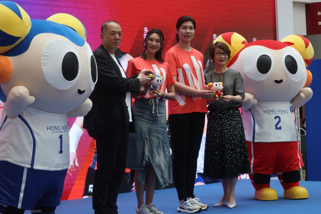 China’s Xu Yunli poses for photos at a press conference for the Volleyball Nations League Hong Kong 2024. Photo: Jonathan Wong