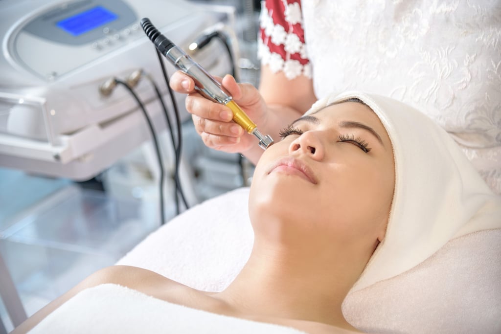 Vampire facials involve injecting a patient’s own blood into their face. Photo: Shutterstock Vampire facials involve injecting a patient’s own blood into their face. Photo: Shutterstock