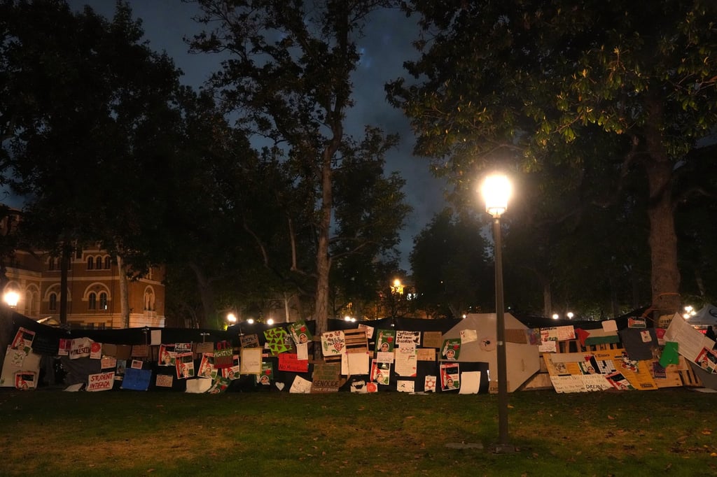 A pro-Palestinian encampment at the University of Southern California in Los Angeles. Photo-EPA-EFE A pro-Palestinian encampment at the University of Southern California in Los Angeles. Photo-EPA-EFE