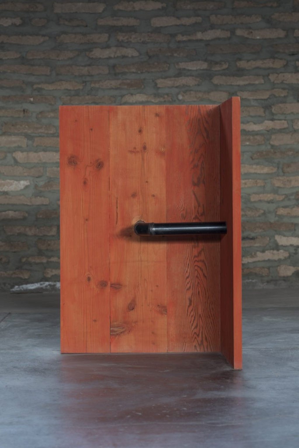 Untitled (1962), by Donald Judd. Untitled (1962), by Donald Judd.