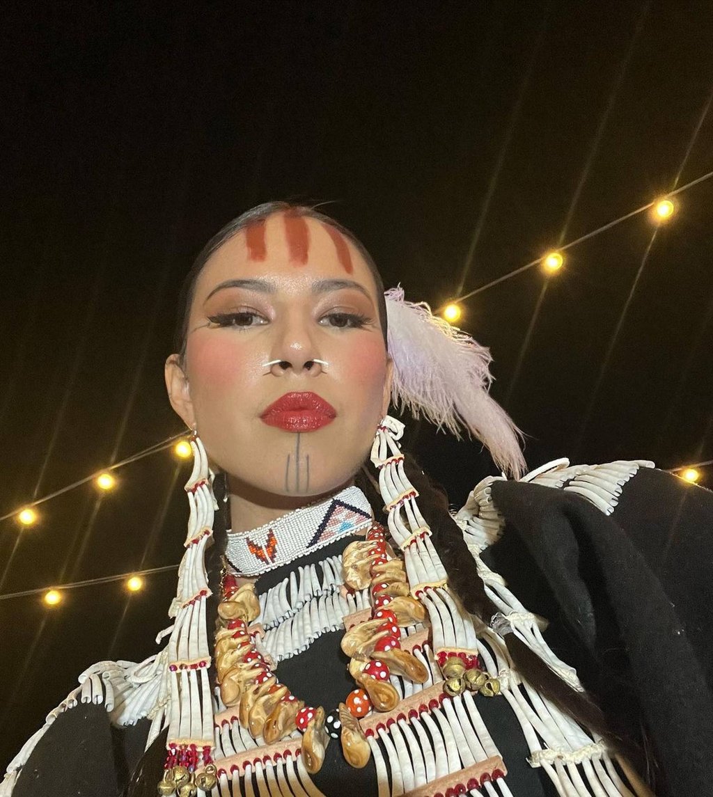Quannah Chasinghorse wears an outfit inspired by traditional indigenous design in 2023. Photo: @quannah.rose/Instagram Quannah Chasinghorse wears an outfit inspired by traditional indigenous design in 2023. Photo: @quannah.rose/Instagram
