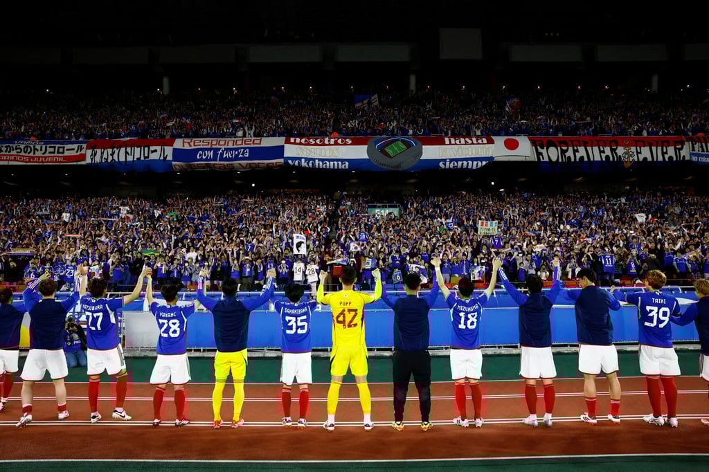 Yokohama players greet the home fans after winning Saturday’s Champions League final first leg. Photo: Reuters Yokohama players greet the home fans after winning Saturday’s Champions League final first leg. Photo: Reuters