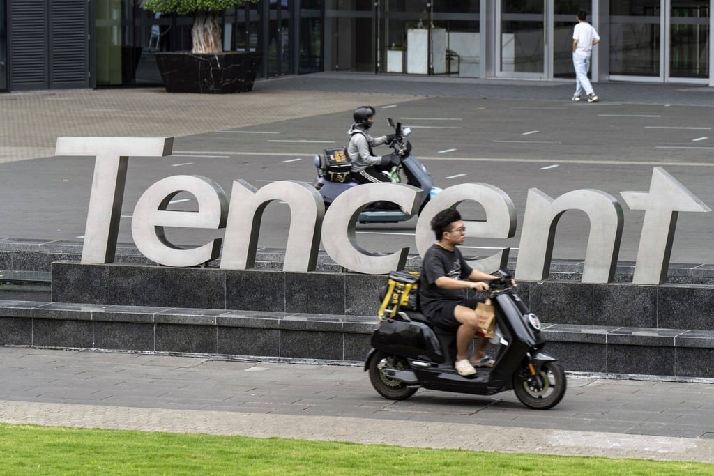 Signage for Tencent Holdings Ltd. outside the company’s headquarters building in Shenzhen, China, on Wednesday, April 17, 2024. Tencent Holdings’ shares jumped 4.7 per cent to HK$400 after first-quarter profit surged 62 per cent to beat the consensus estimate. Photo: Bloomberg Signage for Tencent Holdings Ltd. outside the company’s headquarters building in Shenzhen, China, on Wednesday, April 17, 2024. Tencent Holdings’ shares jumped 4.7 per cent to HK$400 after first-quarter profit surged 62 per cent to beat the consensus estimate. Photo: Bloomberg