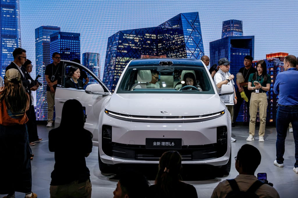 Li auto hong kong stock sales