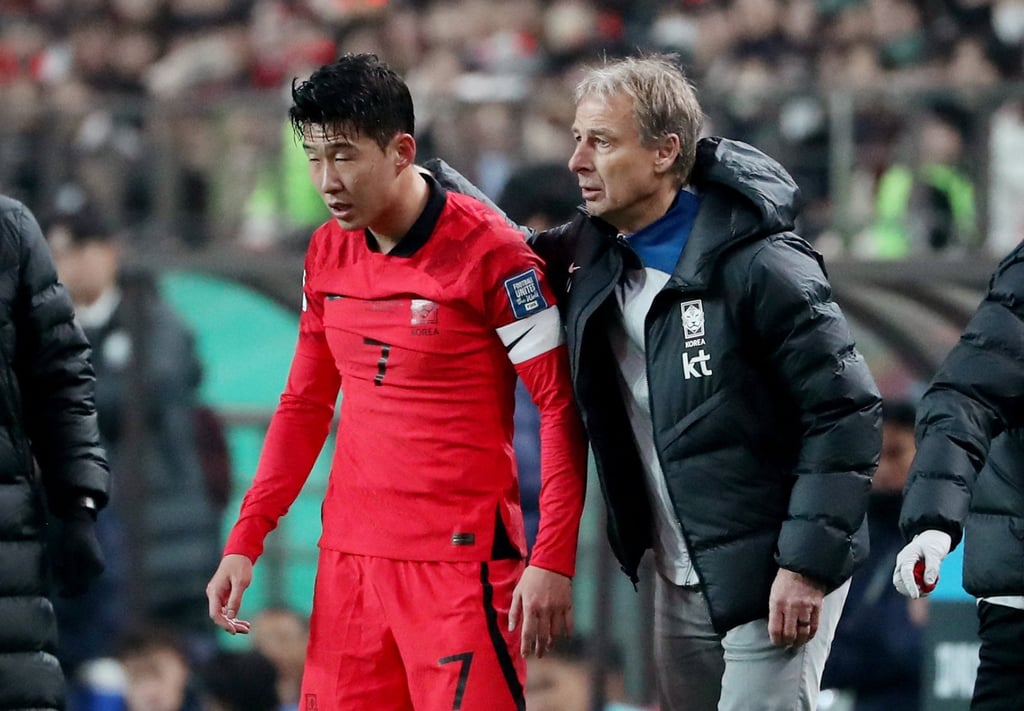 Son Heung-min with Jurgen Klinsmann during an Asian Cup qualifier against Singapore last year. Photo: Reuters
