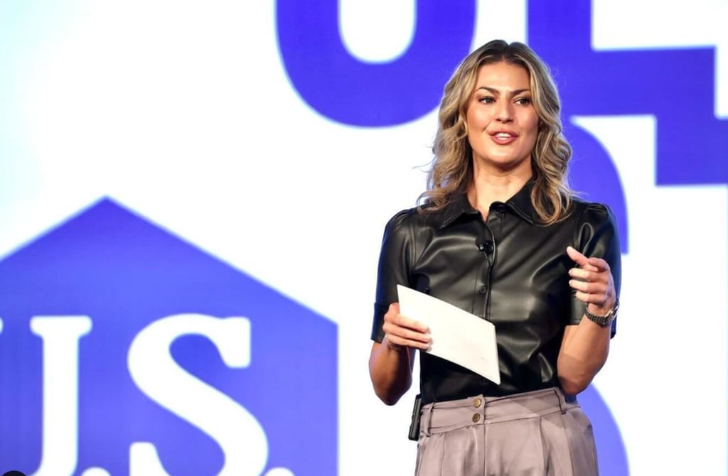 Amanda Balionis is from Pittsburgh, Pennsylvania. Photo: @balionis/Instagram Amanda Balionis is from Pittsburgh, Pennsylvania. Photo: @balionis/Instagram