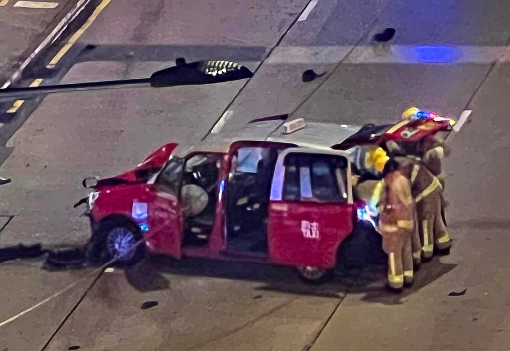 The taxi driver and his passengers were injured in the accident. Photo: Facebook/Queenie Lee The taxi driver and his passengers were injured in the accident. Photo: Facebook/Queenie Lee