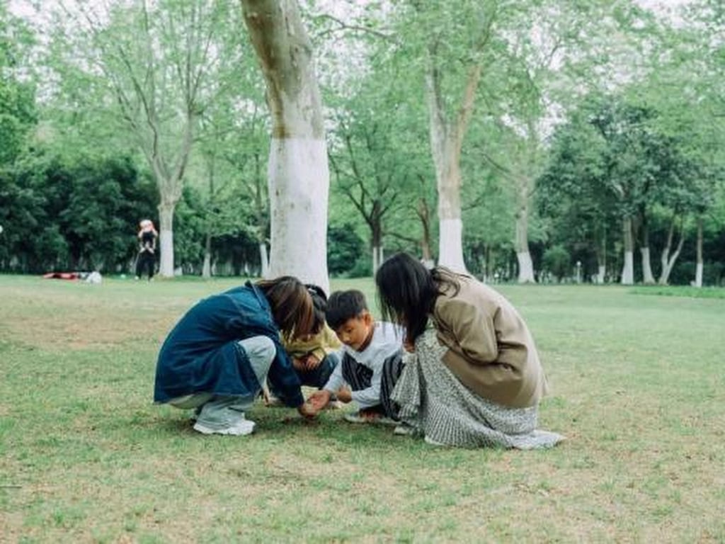 Increasing numbers of recently divorced women in China are teaming up to create a new type of family. Photo: The Paper Increasing numbers of recently divorced women in China are teaming up to create a new type of family. Photo: The Paper