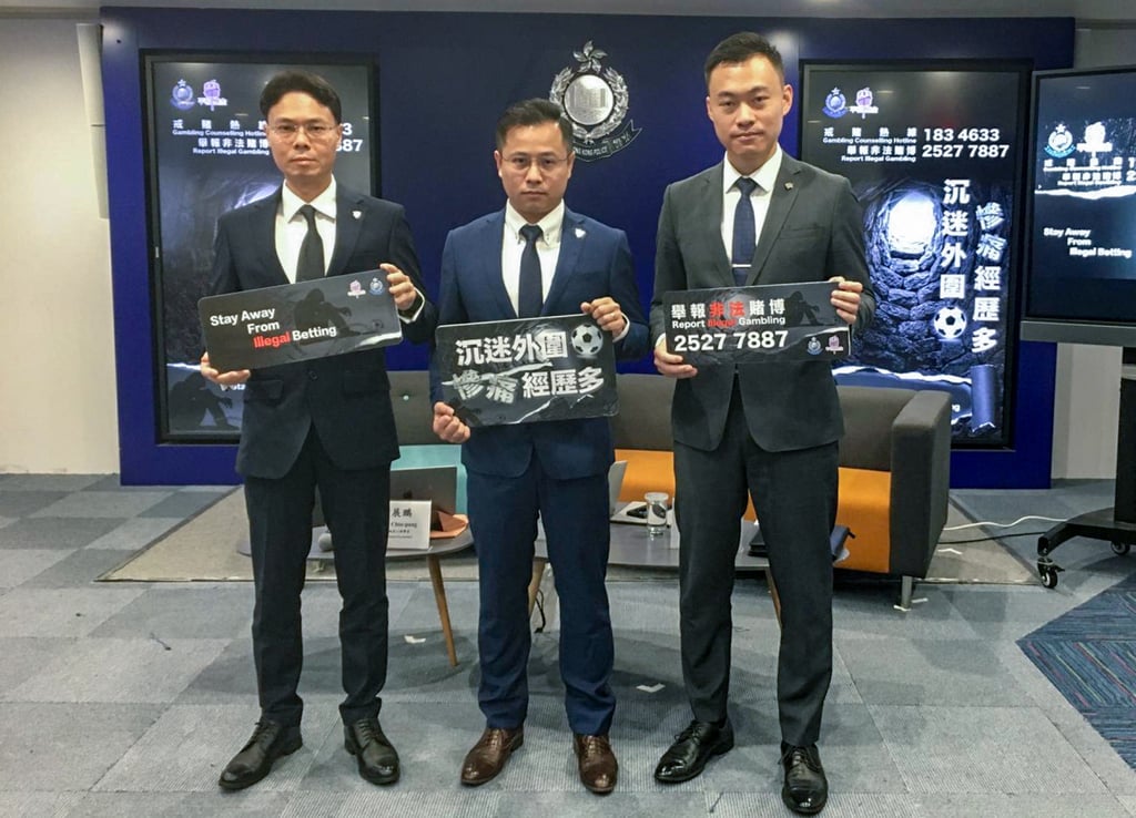 (From left) Police clinical psychologist Woo Chin-pang, acting superintendent Wong Yu-fai and Senior Inspector Wong Chun-hong of the organised crime and triad bureau. Photo: Vivian Au