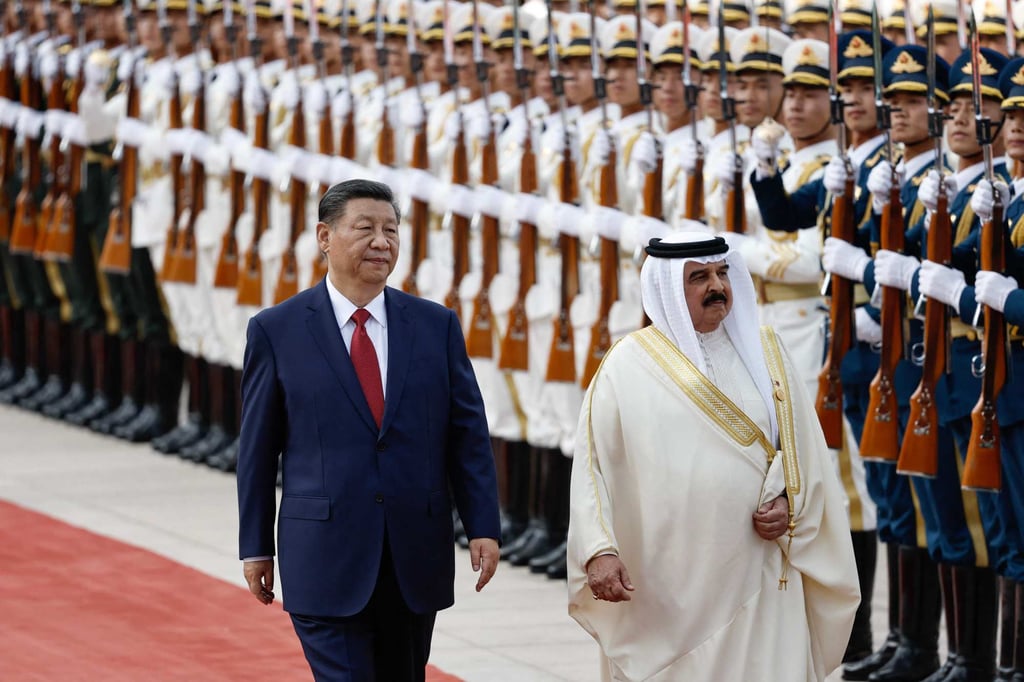 Bahrain’s king review an honour guard as he is received by China’s president during a welcome ceremony in Beijing on May 31. Photo: AFP Bahrain’s king review an honour guard as he is received by China’s president during a welcome ceremony in Beijing on May 31. Photo: AFP