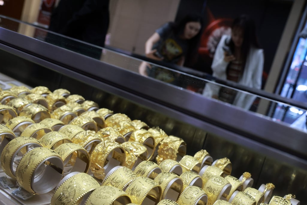 Chow Tai Fook Jewellery shop in Central. Photo: May Tse