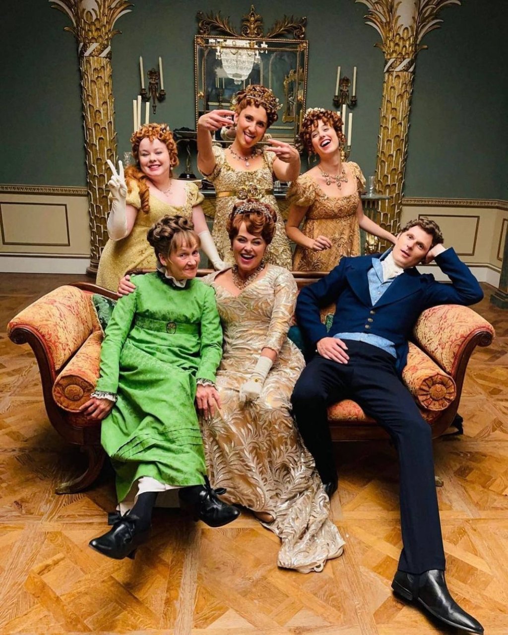 Polly Walker with her on-screen Bridgerton family. Photo: @officialpollywalker/Instagram Polly Walker with her on-screen Bridgerton family. Photo: @officialpollywalker/Instagram