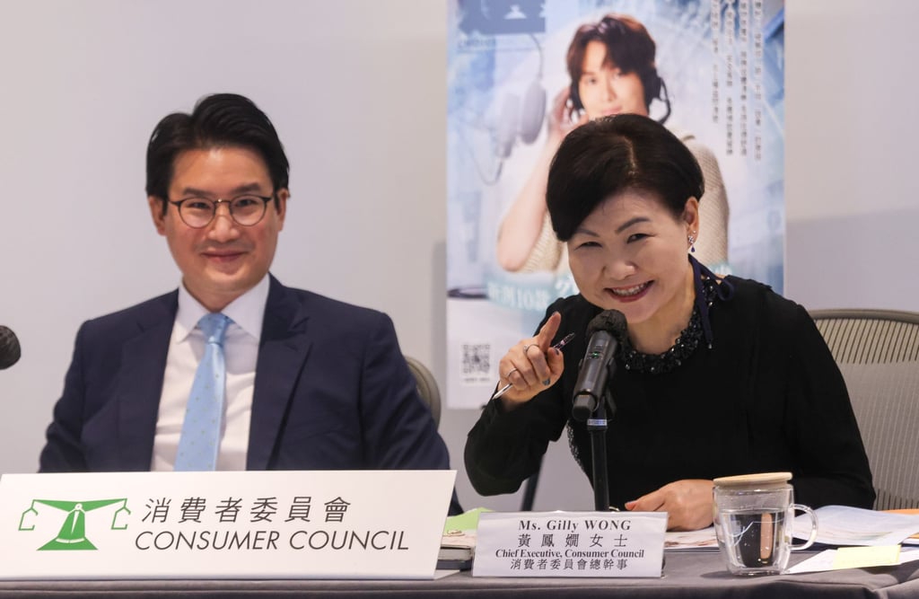 Victor Lam with Consumer Council chief executive Gilly Wong Fung-han. Photo: Jonathan Wong Victor Lam with Consumer Council chief executive Gilly Wong Fung-han. Photo: Jonathan Wong