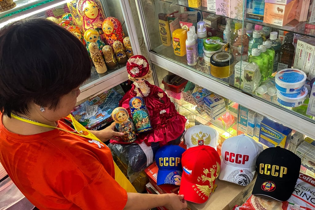 Nguyen Thi Hong Van lived and worked in Russia for 20 years, and collects Russian souvenirs. Photo: Reuters Nguyen Thi Hong Van lived and worked in Russia for 20 years, and collects Russian souvenirs. Photo: Reuters