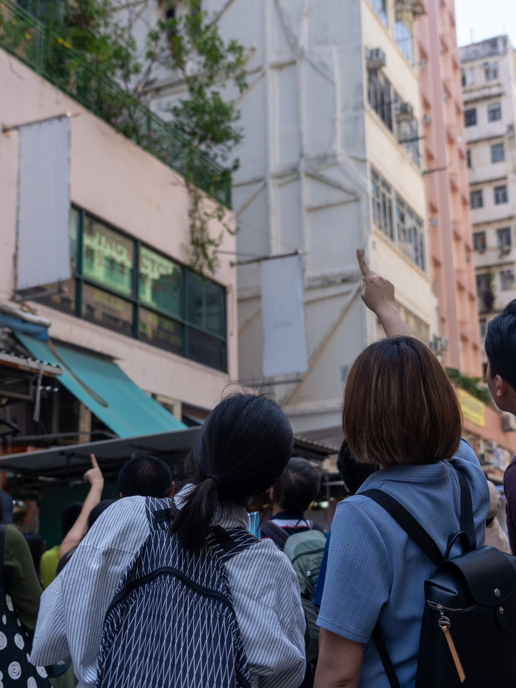 City Unseen’s tour of Prince Edward drew attention to details of its urban architecture that participants may previously have been unaware of. Photo: Joshua Wolper City Unseen’s tour of Prince Edward drew attention to details of its urban architecture that participants may previously have been unaware of. Photo: Joshua Wolper