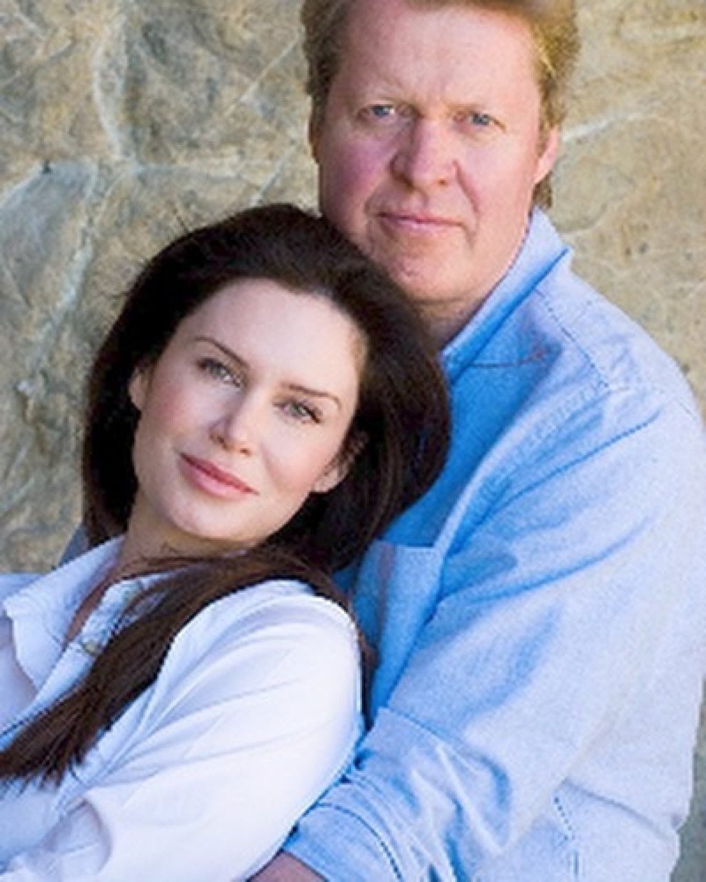 Karen Gordon is splitting from husband Charles Spencer – brother to the late Princess Di. Photo: @karenspencer/Instagram