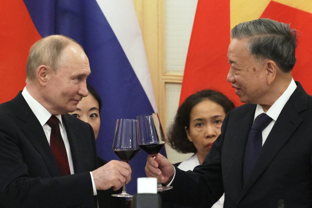 Putin (left) and Vietnamese President To Lam (right) at the Hanoi Opera House in Hanoi, Vietnam on Thursday. Photo: Gavriil Grigorov / Sputnik / Kremlin Pool / EPA-EFE