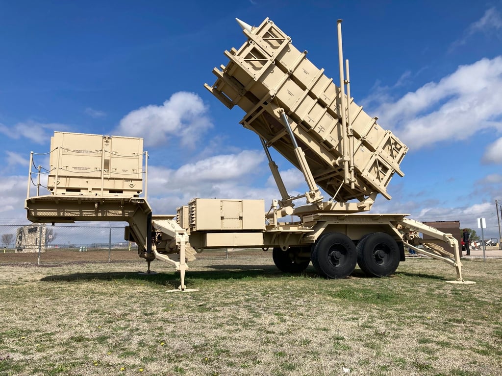 A Patriot missile mobile launcher is displayed outside the Fort Sill Army Post near Lawton, Oklahoma, in March 2023. Photo: AP