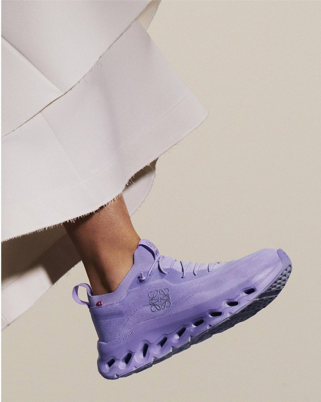 Pretty in violet? On trainers. Photo: @on/Instagram Pretty in violet? On trainers. Photo: @on/Instagram