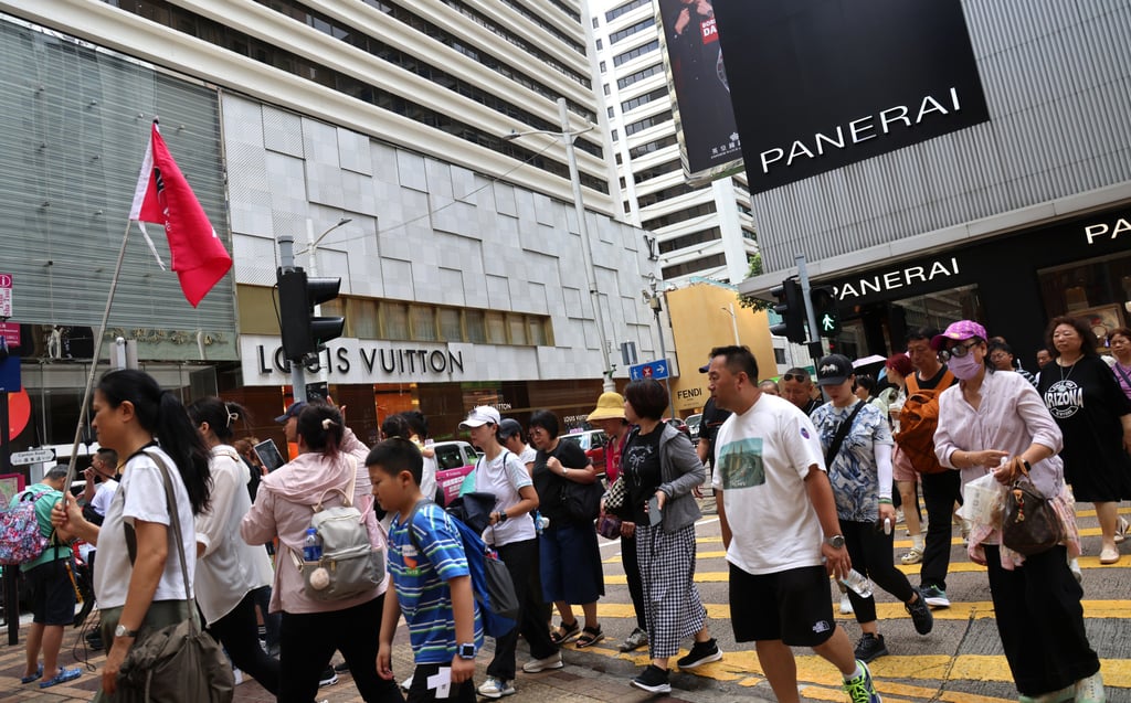 Tourists at a shopping centre in Hong Kong’s Tsim Sha Tsui district. Photo: Jelly Tse
