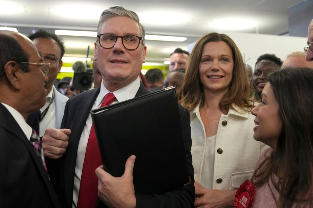 Labour Party leader Keir Starmer with his wife Victoria. Photo: AP