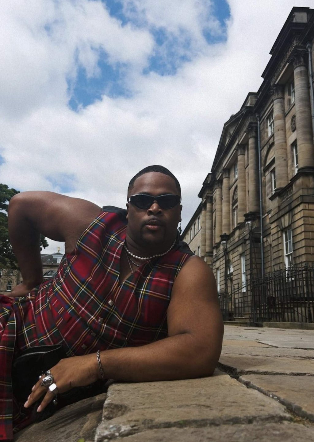 Kameron Saunders is the Eras Tour’s breakout star. Photo: @kamnsaunders/Instagram Kameron Saunders is the Eras Tour’s breakout star. Photo: @kamnsaunders/Instagram