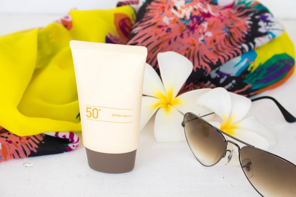 If you use a sunscreen with SPF 10 and have a natural protection time of 10 minutes, your total protection lasts 100 minutes. After that, reapplying SPF 10 or even SPF 50 sunscreen won’t help. Photo: Shutterstock