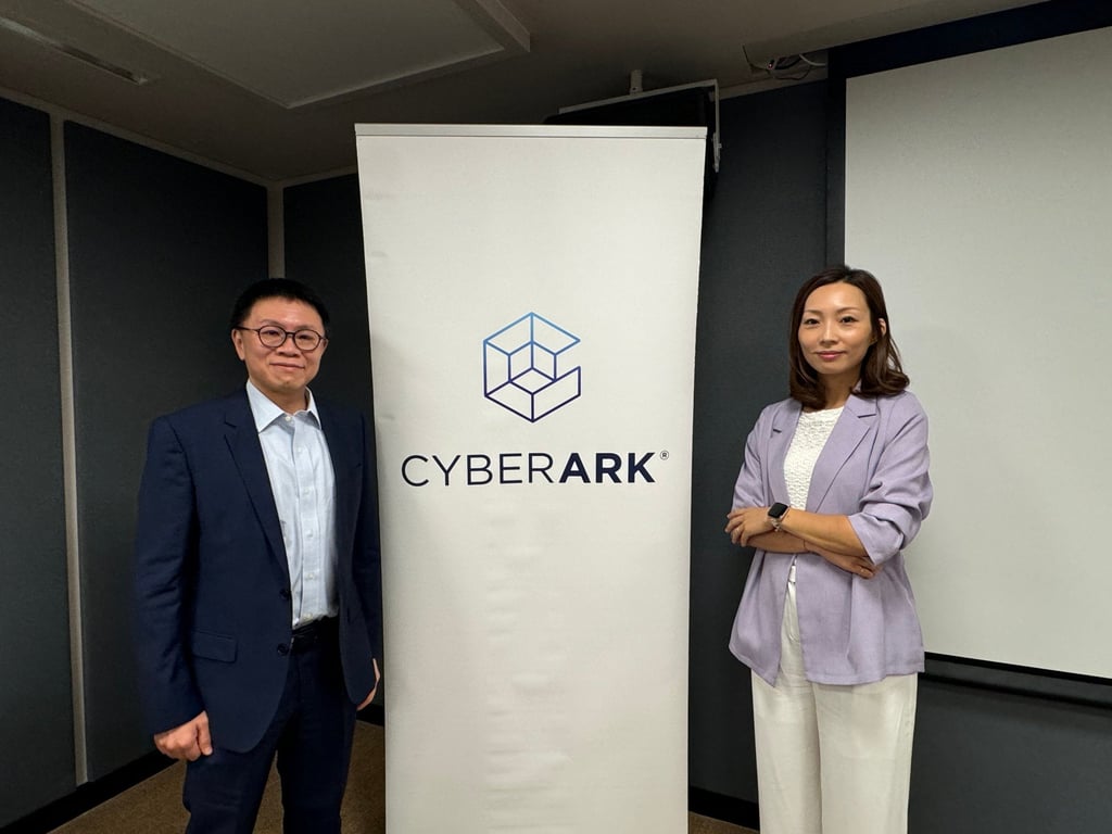 CyberArk’s solution engineering director Billy Chuang (left) and district manager for Hong Kong and Macau Sandy Lau presented the company’s latest findings from a business survey regarding identity-related breaches on July 16, 2024. Photo: CyberArk CyberArk’s solution engineering director Billy Chuang (left) and district manager for Hong Kong and Macau Sandy Lau presented the company’s latest findings from a business survey regarding identity-related breaches on July 16, 2024. Photo: CyberArk