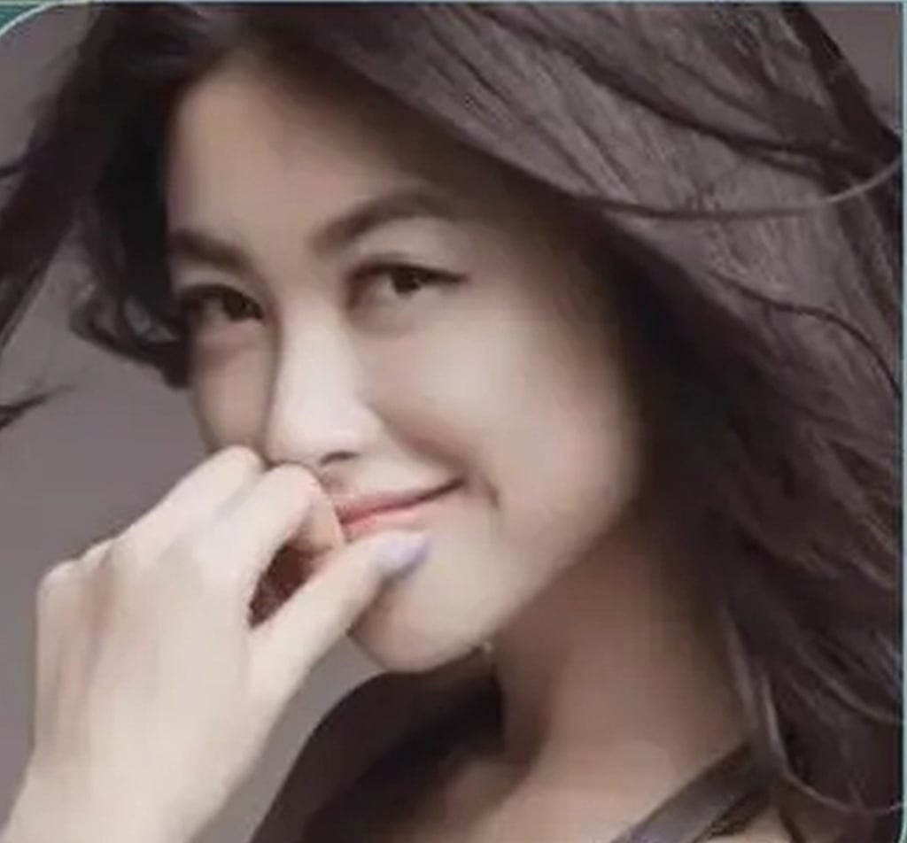 Brains and beauty fuel success of China performing sensation Zhu Zhu