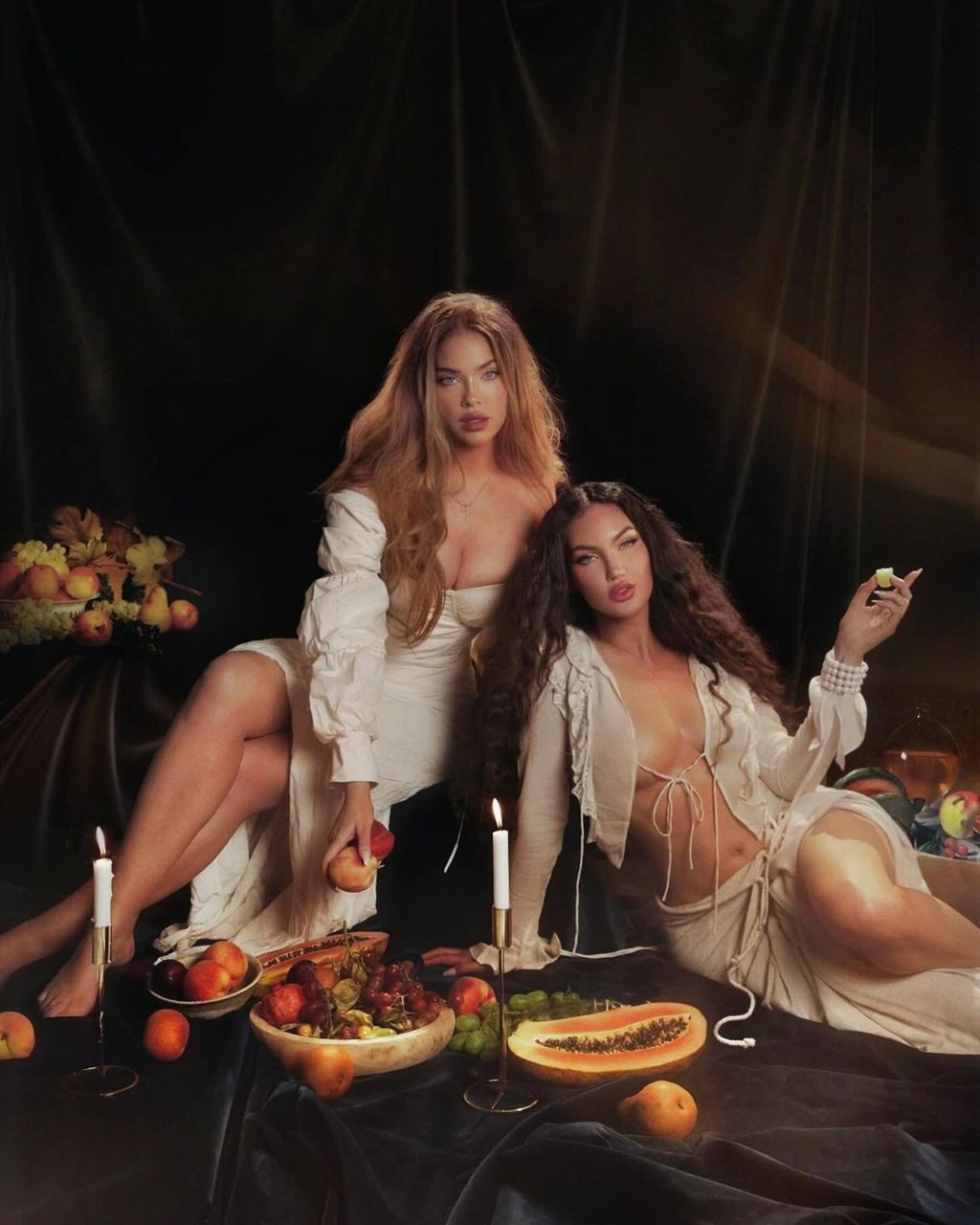 Olivia Pierson (left) and her business partner and cousin Natalie Halcro. Photo: @oliviapierson/Instagram