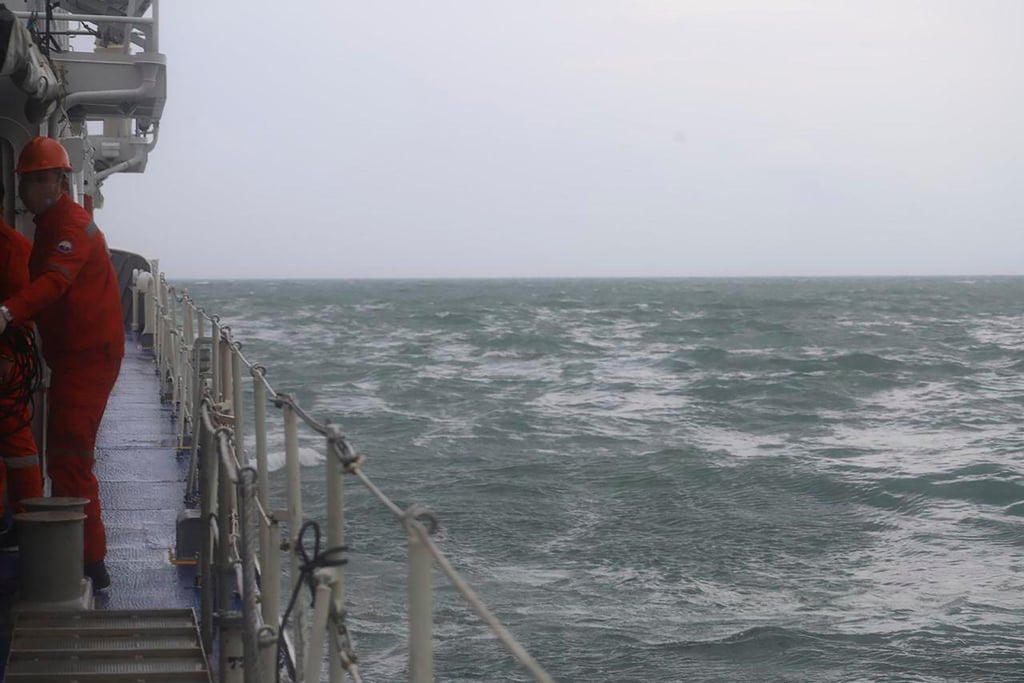 An oil slick from fuel that powered the tanker is seen on seawater. Photo: Philippine Coast Guard via AP An oil slick from fuel that powered the tanker is seen on seawater. Photo: Philippine Coast Guard via AP