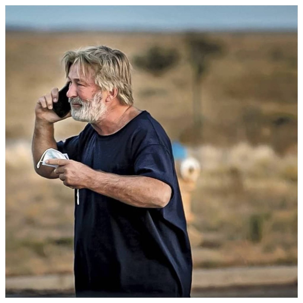Alec Baldwin shot cinematographer Halyna Hutchins on the set of Rust. Photo: @elclubdelosgeek/Instagram