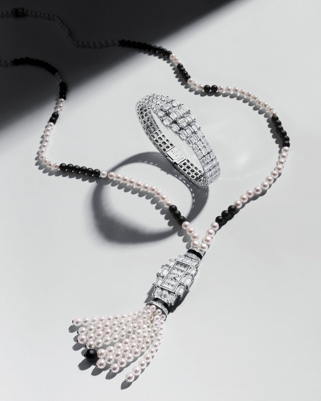Vacheron Constantin Grand Lady Kalla comes as both a watch and pendant
