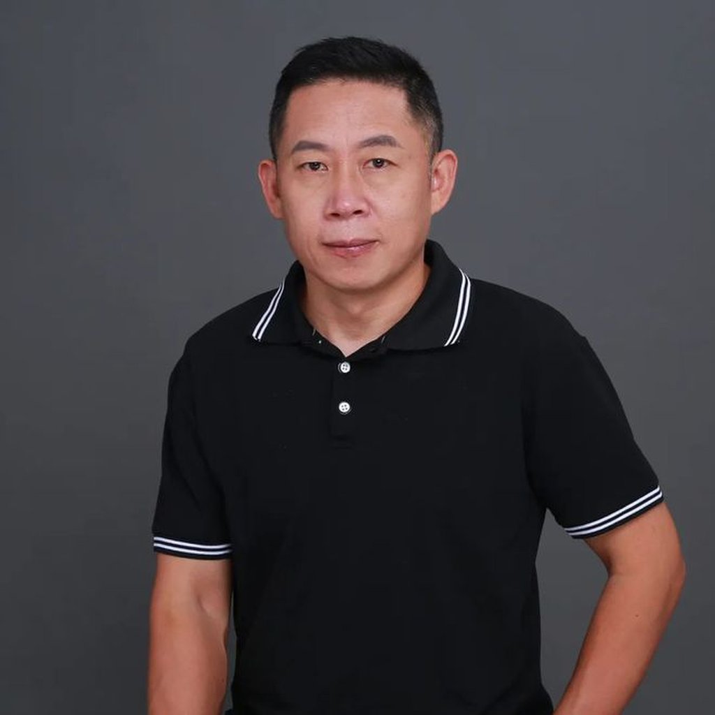 His father Sun Haiyang, above, spared no effort in finding his son who was kidnapped and sold to another family when he was four years old. Photo: 163.com