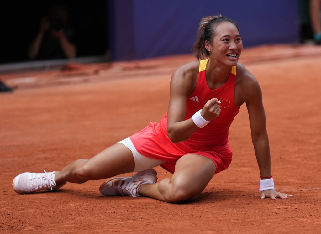 Zheng Qinwen stunned the tennis world when she overcame Iga Swiatek in Paris. Photo: Xinhua Zheng Qinwen stunned the tennis world when she overcame Iga Swiatek in Paris. Photo: Xinhua