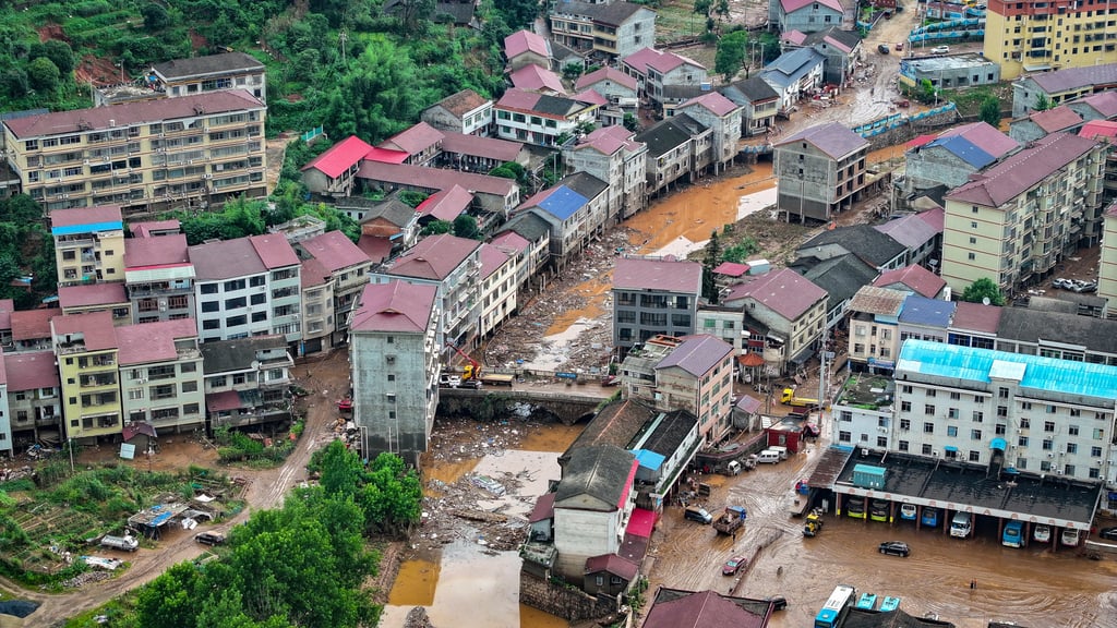 An aerial drone photo taken on June 23, 2024 shows flooding in Wuqiangxi Township in central China’s Hunan Province. Photo: Xinhua An aerial drone photo taken on June 23, 2024 shows flooding in Wuqiangxi Township in central China’s Hunan Province. Photo: Xinhua
