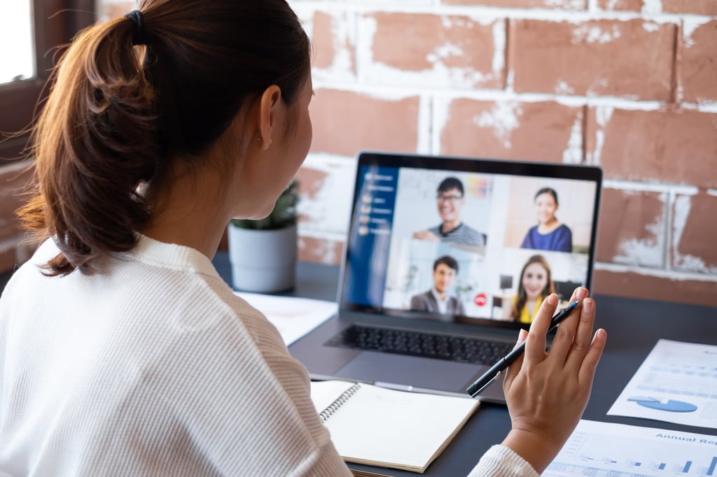 The government of Australia’s most populous state ordered all public employees to work from their offices by default beginning on Tuesday and urged stricter limits on remote work. Photo: Shutterstock The government of Australia’s most populous state ordered all public employees to work from their offices by default beginning on Tuesday and urged stricter limits on remote work. Photo: Shutterstock
