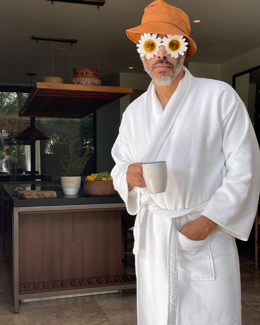 Van Hunt spent time getting to know Halle Berry during the pandemic. Photo: @vanhunt/Instagram