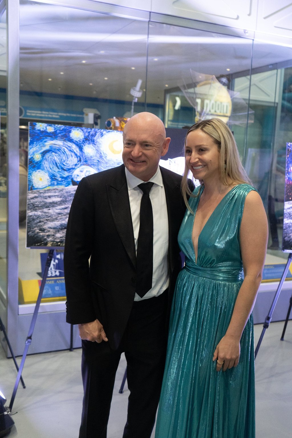 Claire Kelly, seen here with dad Mark Kelly, has taken down her social media accounts. Photo: @CaptMarkKelly/X