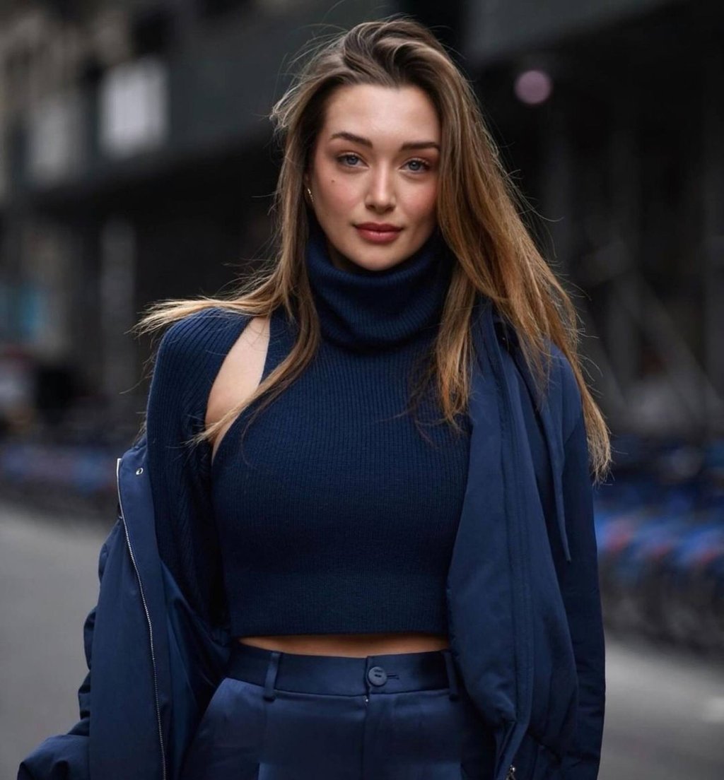 Penny Lane is a 29-year-old British model. Photo: @pennylaneisthename/Instagram