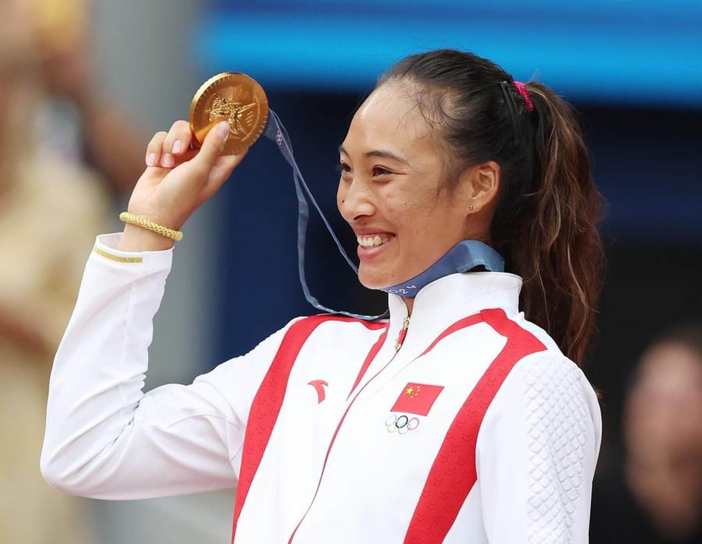 China’s Zheng Qinwen overcame French Open champion, Iga Swiatek, to win gold at Roland Garros. Photo: Xinhua