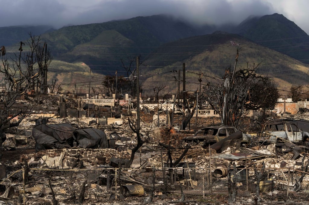 Damaged property lies scattered in the aftermath of a wildfire in Lahaina, Hawaii in August 2023. Photo: AP