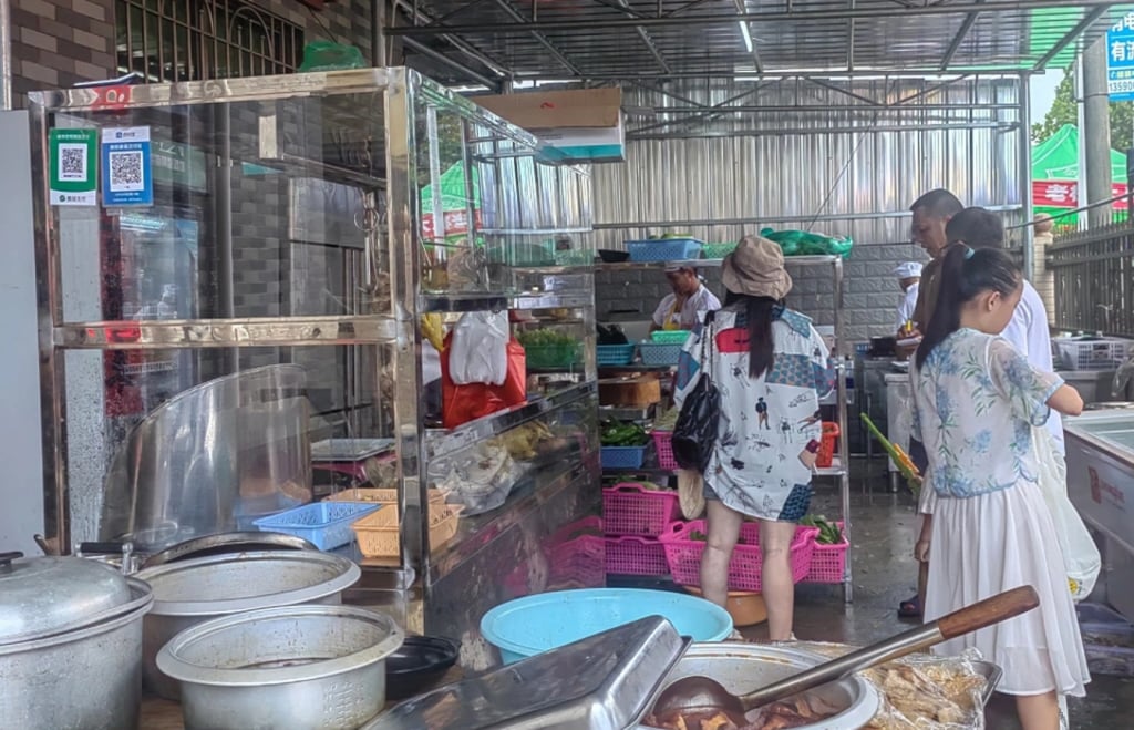 Businesses in the Olympic champion’s village are cashing in on Quan’s success. Photo: China Times