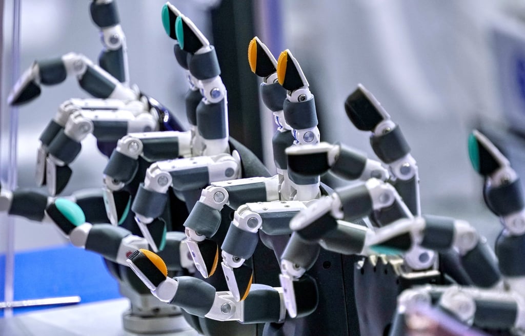 Intelligent robotic hands are seen during the World Robot Conference in Beijing, August 21, 2024. Photo: Xinhua