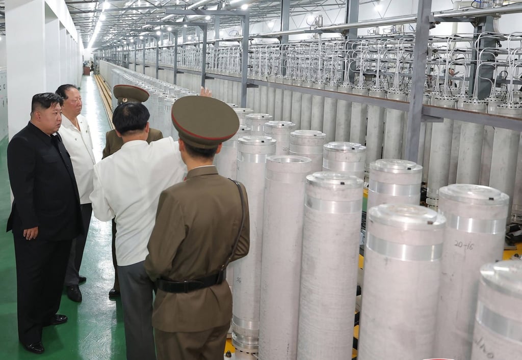 North Korean leader Kim Jong-un inspecting a uranium enrichment facility. Photo: dpa