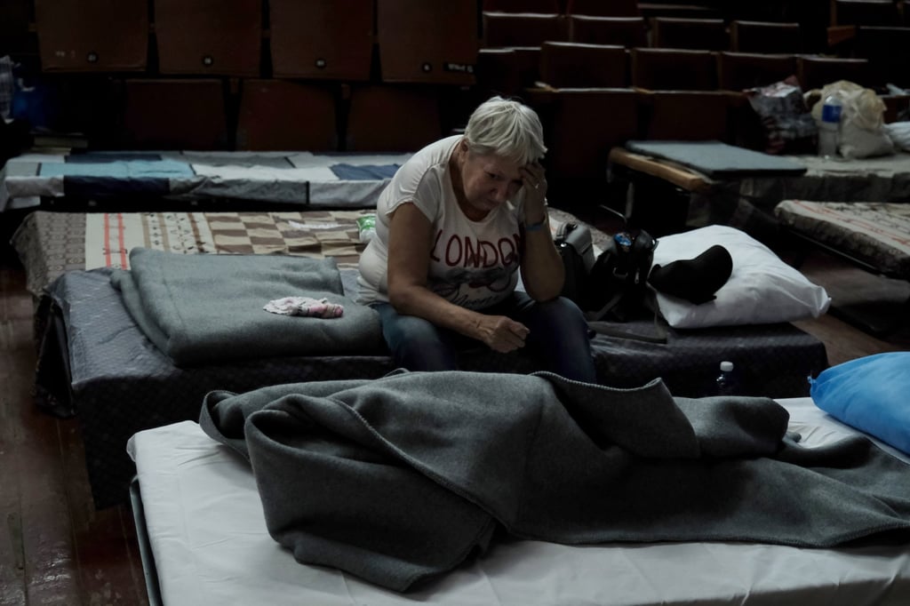 An elderly woman is seen at a transit centre in Pavlohrad, Ukraine, on September 5. Civilians are being evacuated from Pokrovsk and nearby cities in the Donetsk region. Photo: EPA-EFE