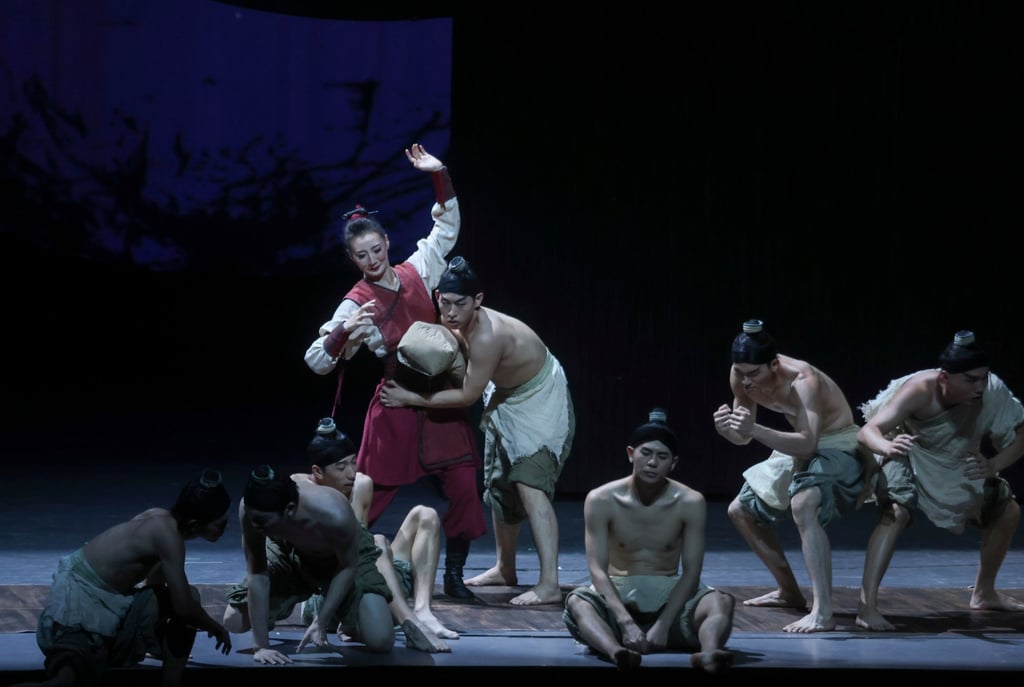 Mulan by Ningbo Performance & Arts Group, at the Hong Kong Cultural Centre, takes a surprisingly sombre approach to the story. Photo: Jonathan Wong